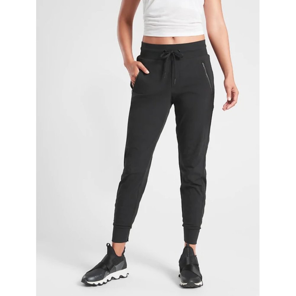 NWT Athleta Trekkie North Jogger Pant Black 405726